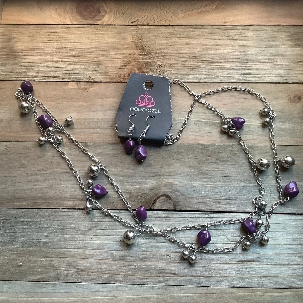 ❄️ Paparazzi | Silver Necklace with Purple Beads and Earrings